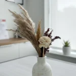 Capsule Vase 020