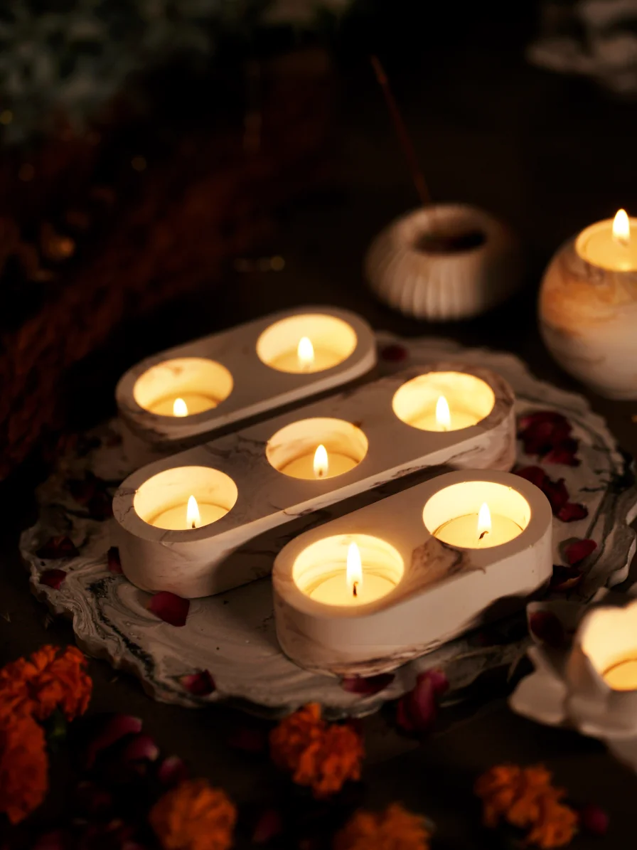 Maharaj 3 Candle holder 007 Maharaj 3 Candle Holder 007 - Image 1