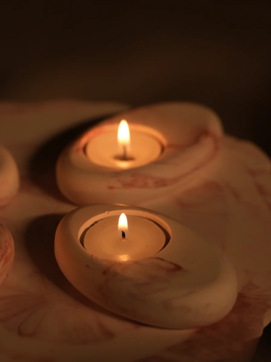 Pebble Candle 003 Pebble Candle 003 - Image 1